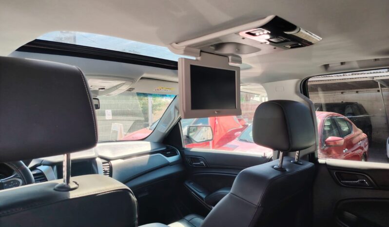 2019 CHEVROLET SUBURBAN IV 5.3L LT 4WD SU AT 5P lleno
