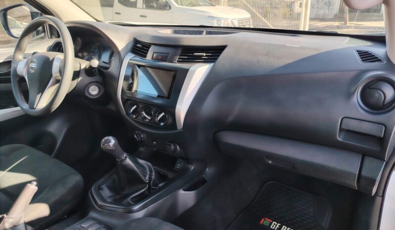 NISSAN NP300 NAVARA 2021 | 2.3 SE DIESEL DC 4WD MT 4P lleno