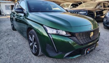 PEUGEOT NEW 308 2024 | 1.2 ALLURE PURETECH 130 4X2 MT 5P lleno