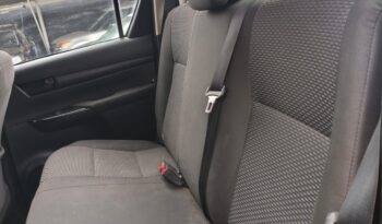 TOYOTA ALL NEW HILUX 2022 | 2.4 DX DIESEL 4X4 DOB. CAB. MT 4P lleno
