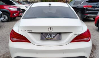 MERCEDES BENZ CLA200 2015 | 1.6 4X2 AT 4P lleno