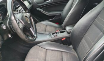 MERCEDES BENZ CLA200 2015 | 1.6 4X2 AT 4P lleno