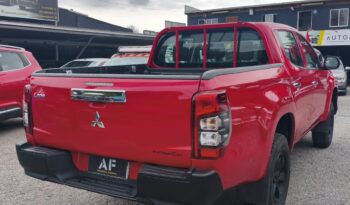MITSUBISHI L200 2023 | 2.4 KATANA CRT 4X4 DOB. CAB. 4P lleno