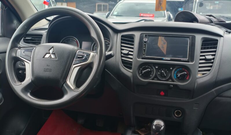 MITSUBISHI L200 2023 | 2.4 KATANA CRT 4X4 DOB. CAB. 4P lleno